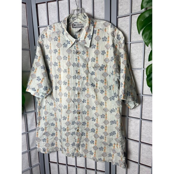 Columbia Mens Shirt  Button up geometric Print  Blue Vertex Short Sleeve XL - Picture 2 of 8